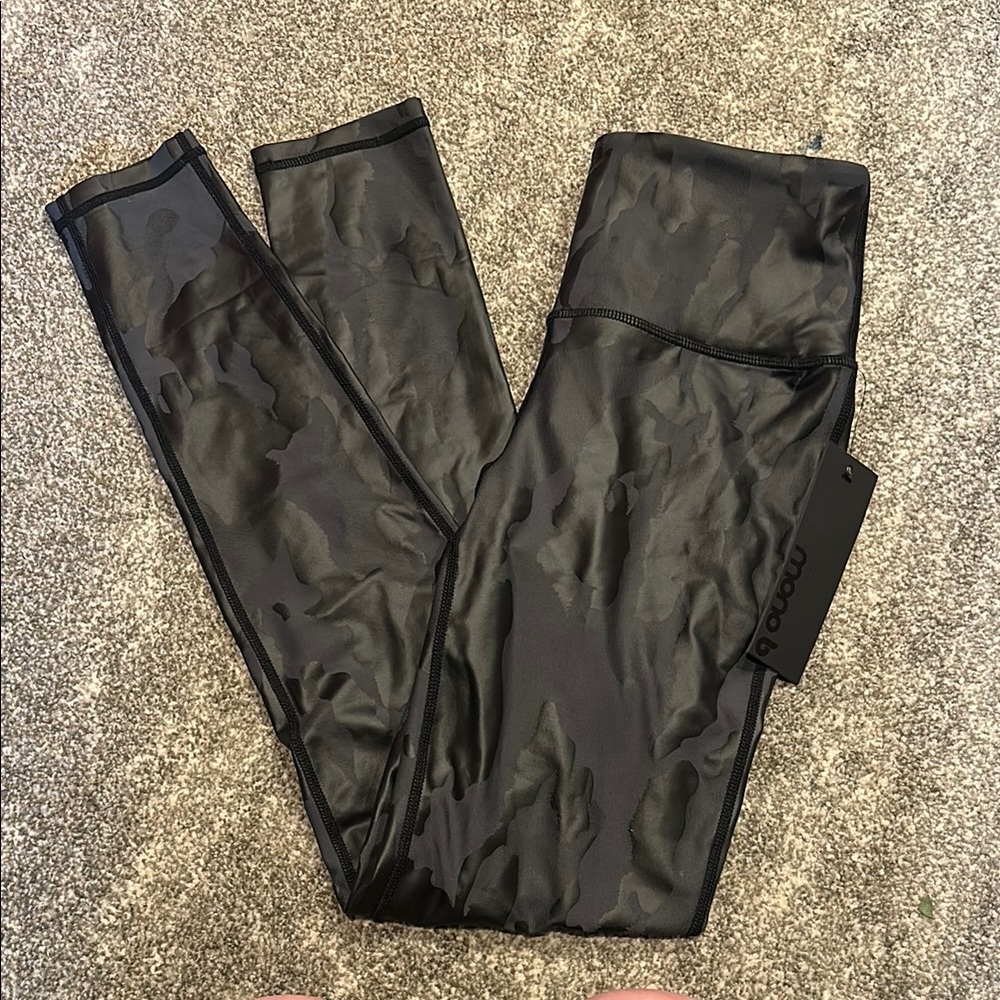 Women’s Sheer Camo Leggings NWT